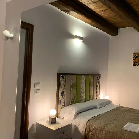 Le Vie Mediterranee Bed & Breakfast Torre di Ruggiero